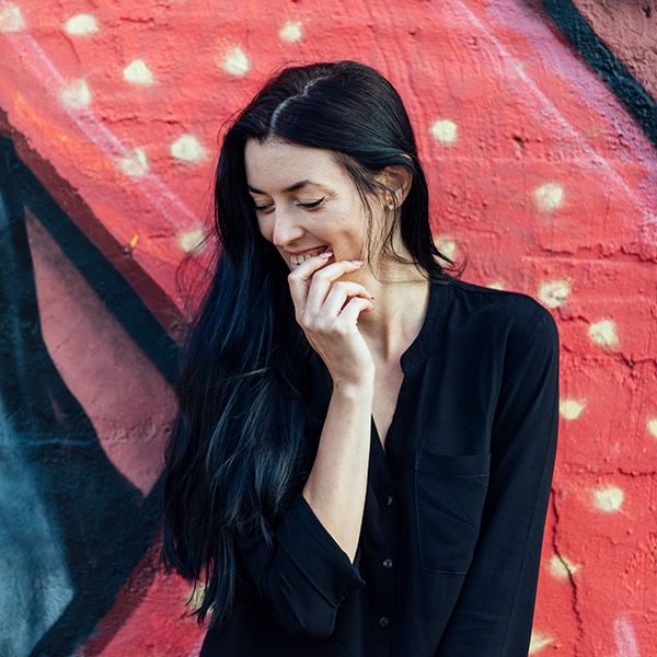 Portrait Woman With Urban Background 3G4GZJE